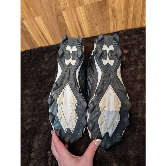 Under Armour lace-up football cleats size 12* - Picture 5 of 5